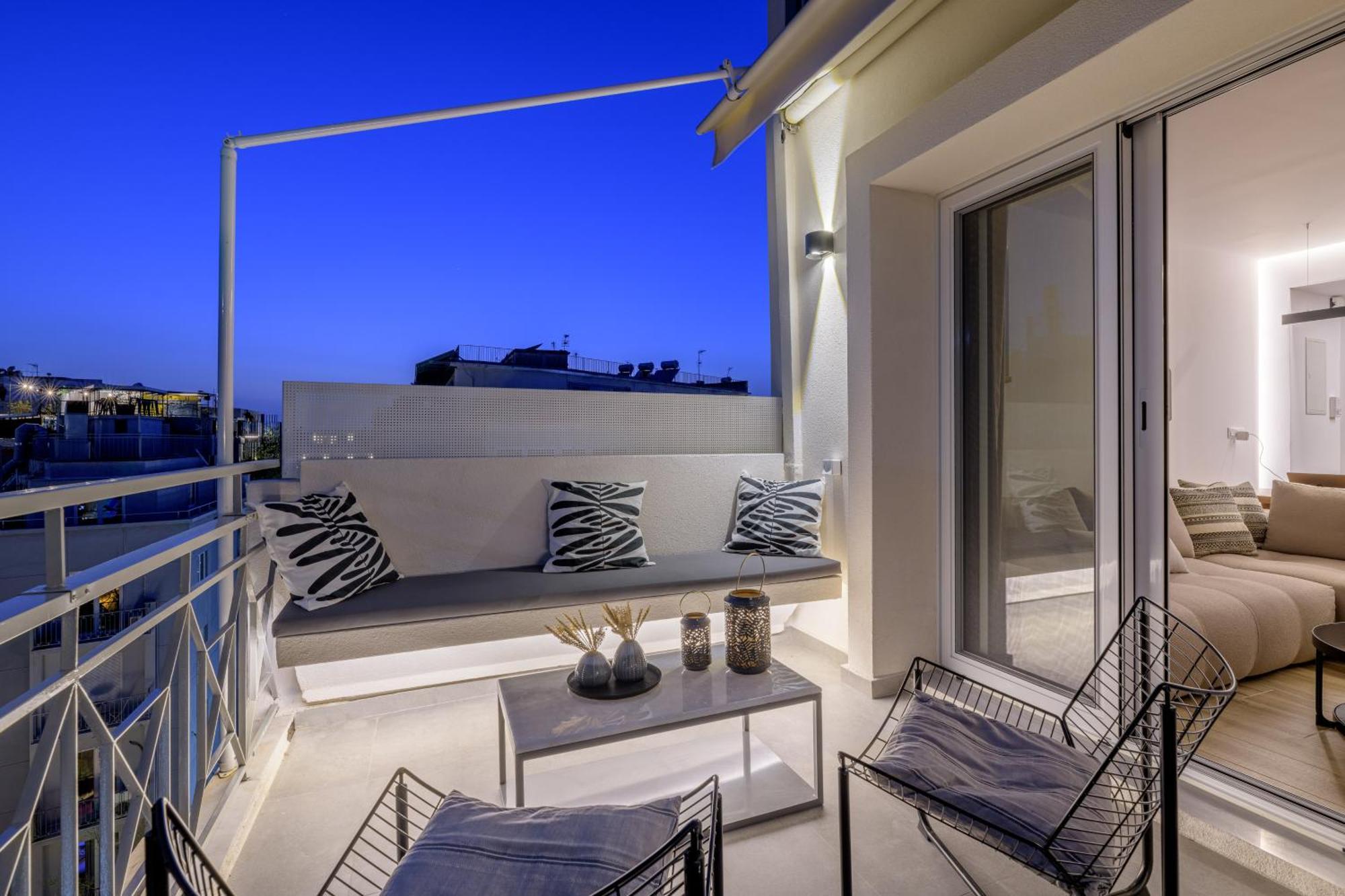 Central Sunny Loft With Plunge Pool Atina Dış mekan fotoğraf